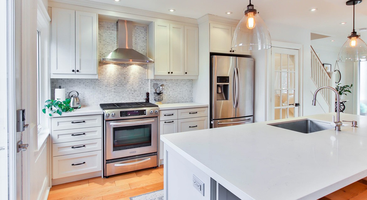 Kiado lakas, 2 szoba, konyha